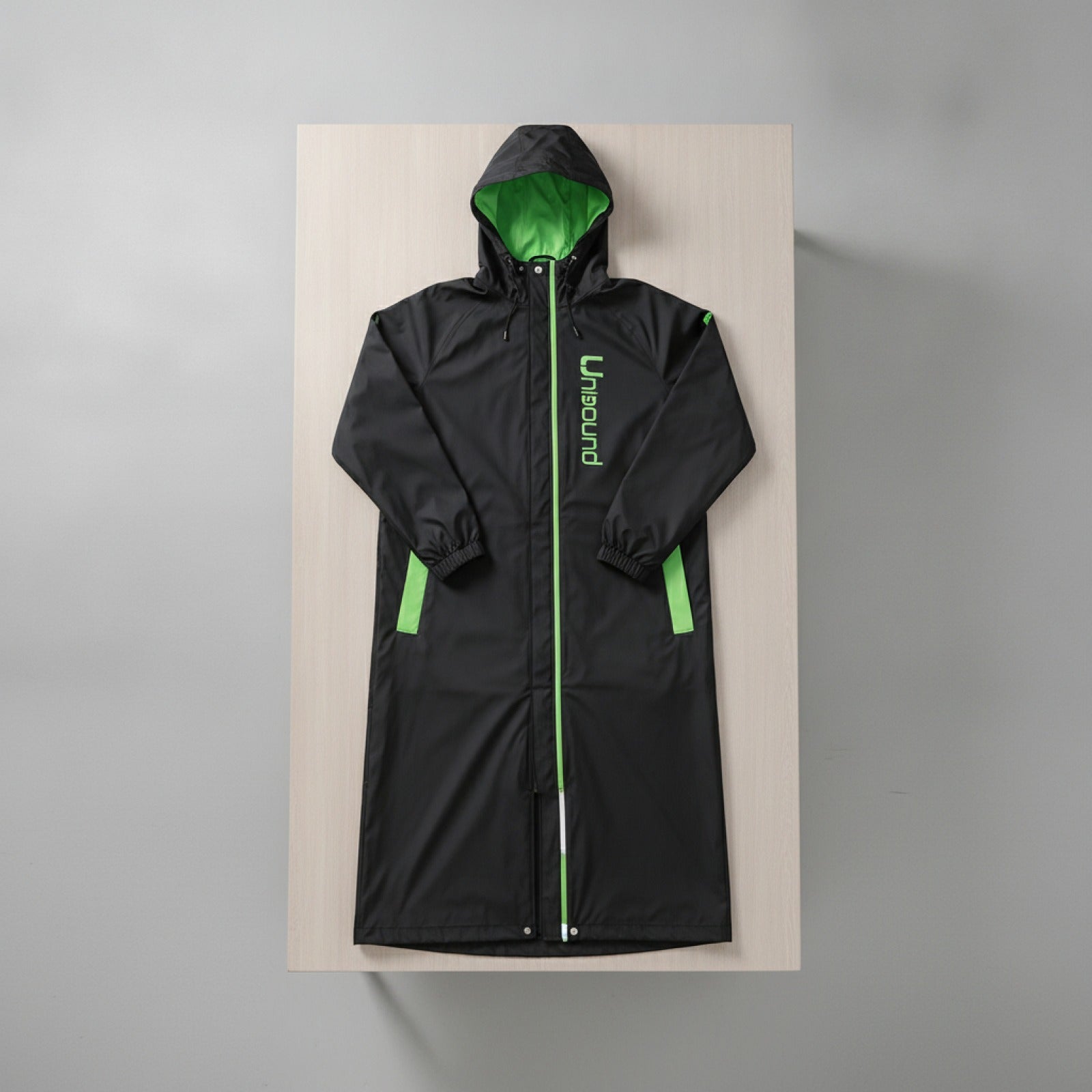 Combinaison de pluie ultralégère et résistante unisexe, poncho long à capuche, imperméable une pièce avec pantalon pour la moto et le vélo