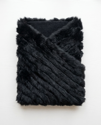 Poncho Femme en Tricot Fourrure – Cape Douce et Chaude Oversize Hiver